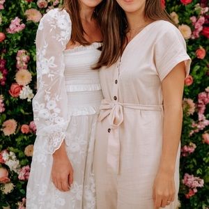 V Chapman Magnolia Dress in white